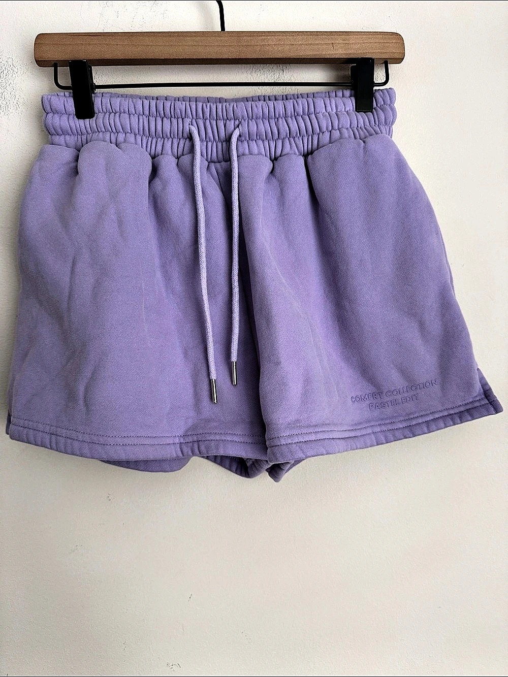 Comfrt Pastel sweatShorts Purple Athletic Size Medium